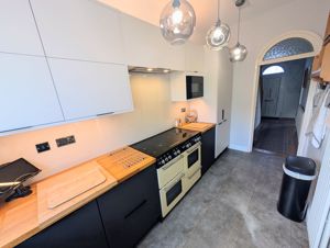 Photo 13- click for photo gallery